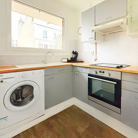 Appartamento Charming Parisian In The Heart Of The 20th Arrondissement